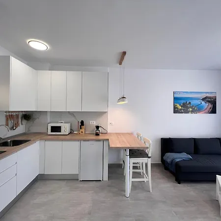 公寓 Seaview And Sunset Modern