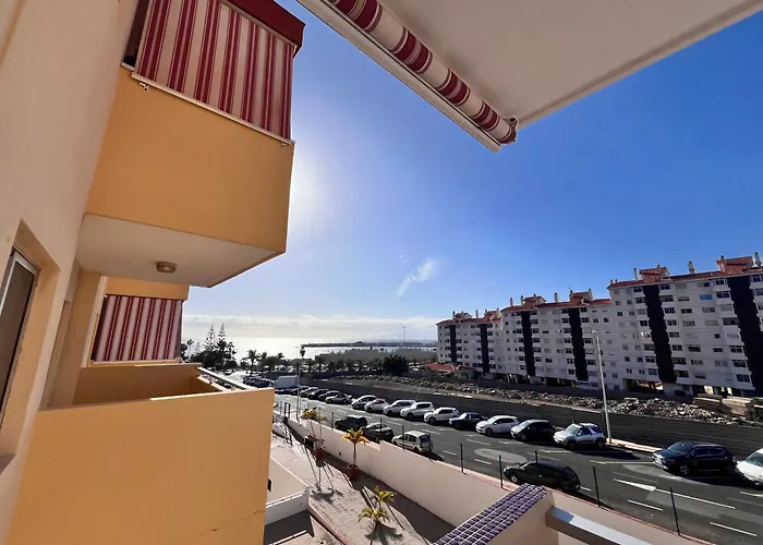 Seaview And Sunset Modern Appartement